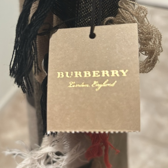 Burberry colour check scarf - Picture 5 of 9